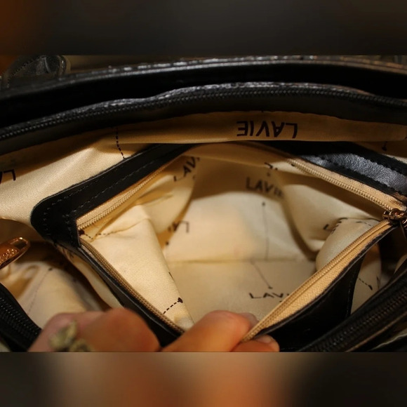 C- Lavie World black horse faux leather tote handbag - Picture 10 of 12